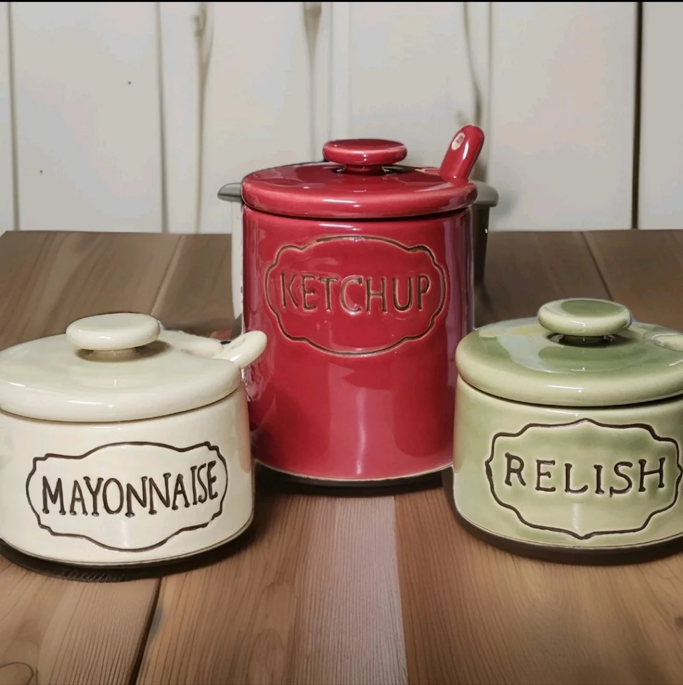 Pottery Barn BBQ Ceramic Condiment Jar Set – Ketchup, Mayonnaise & Relish